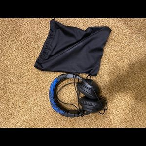 Noise Cancelling SKULL CANDY HEADPHONES